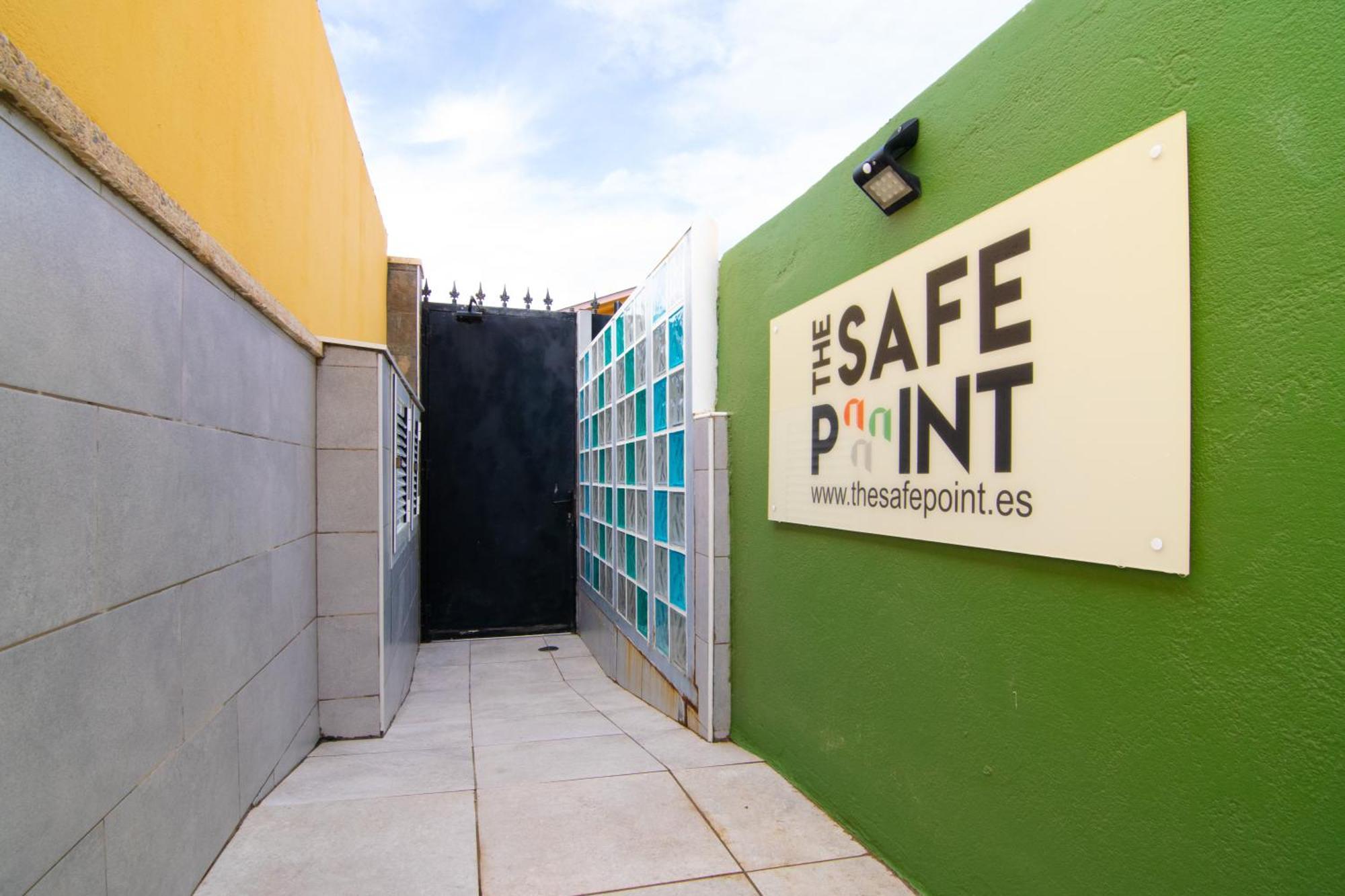 The Safe Point Suites Castillo Castillo del Romeral Exteriér fotografie